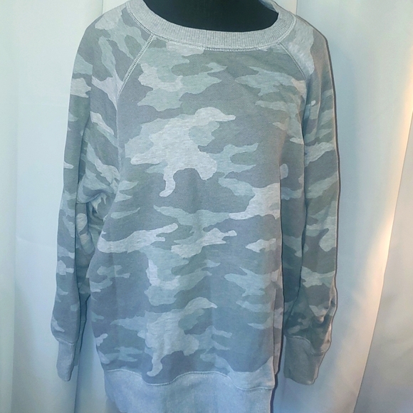 Aerie Camo Sweatshirt - Picture 1 of 3